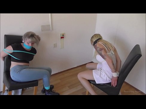 ❤️ Giyohvand / bog'langan va gagged / qayg'u ichida qiz ❤️❌ Anal video uz.verhentai.ru ☑