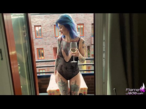 ❤️ Ochiq osmon ostida ehtiros bilan so'rayotgan ajoyib qiz ❤️❌ Anal video uz.verhentai.ru ☑